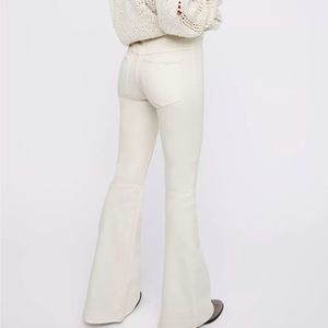 Free People Penny Pull On Flare Jeans NWT 29